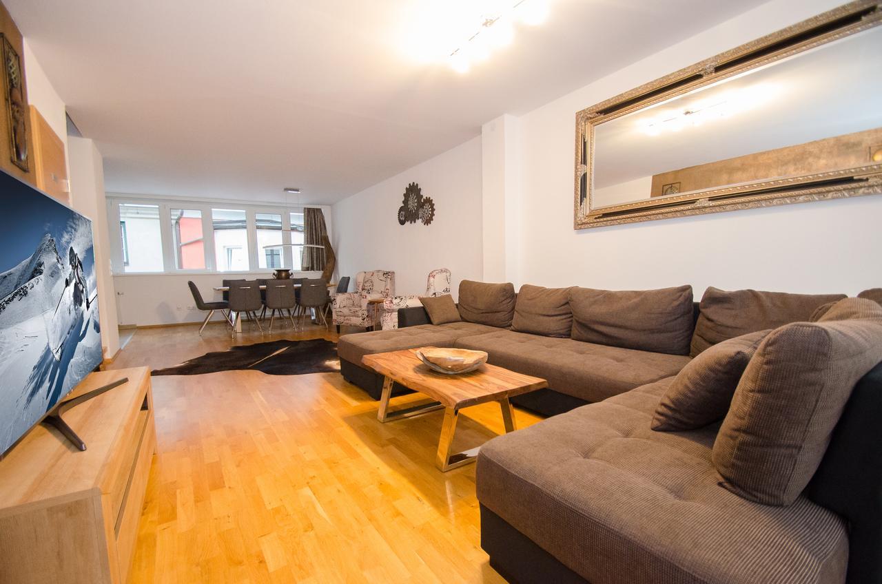 Penthouse Seven By All In One Apartments Zell am See Extérieur photo