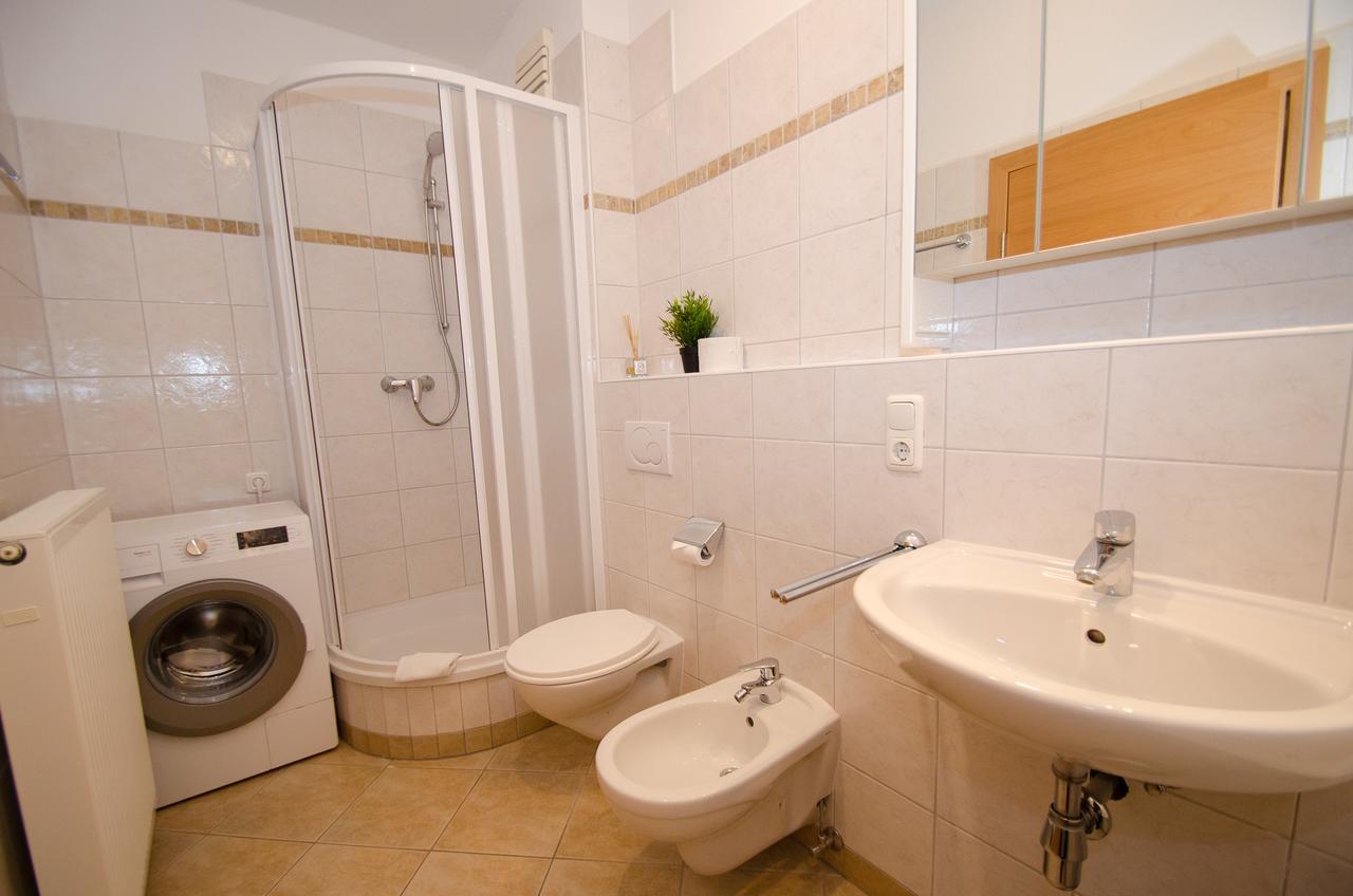 Penthouse Seven By All In One Apartments Zell am See Extérieur photo